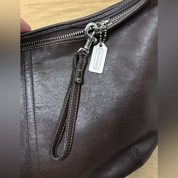 Vintage Coach Ergo/Soho Leather Hobo Shoulder
Bag - Picture 6 of 16